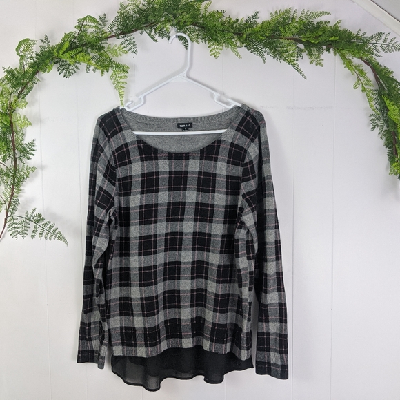 torrid Sweaters - ❌ SOLD / Torrid plaid knit 2fer pullover